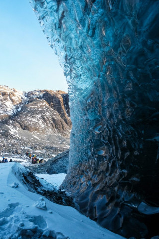 Paroi d'une grotte de glace