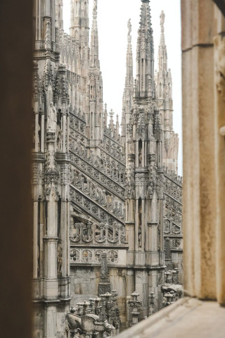 Sculptures à la cathédrale de Milan