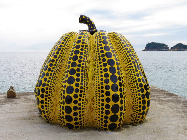 Citrouille jaune de Yayoi Kusama