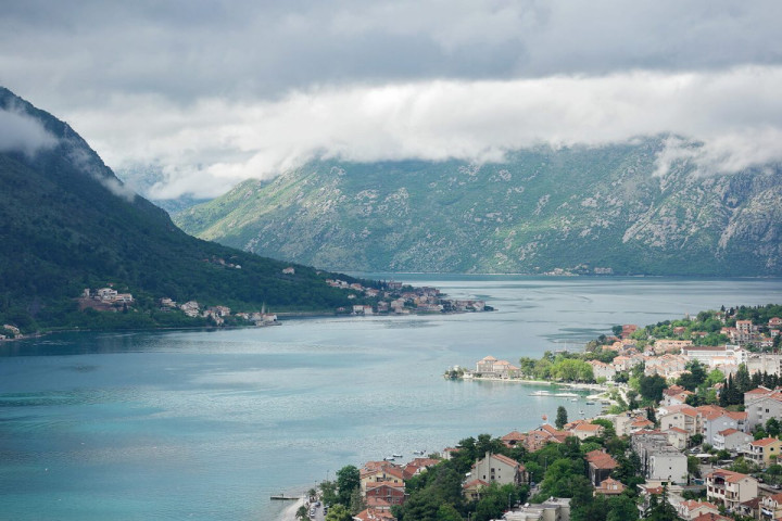 Zoom sur la baie de Kotor